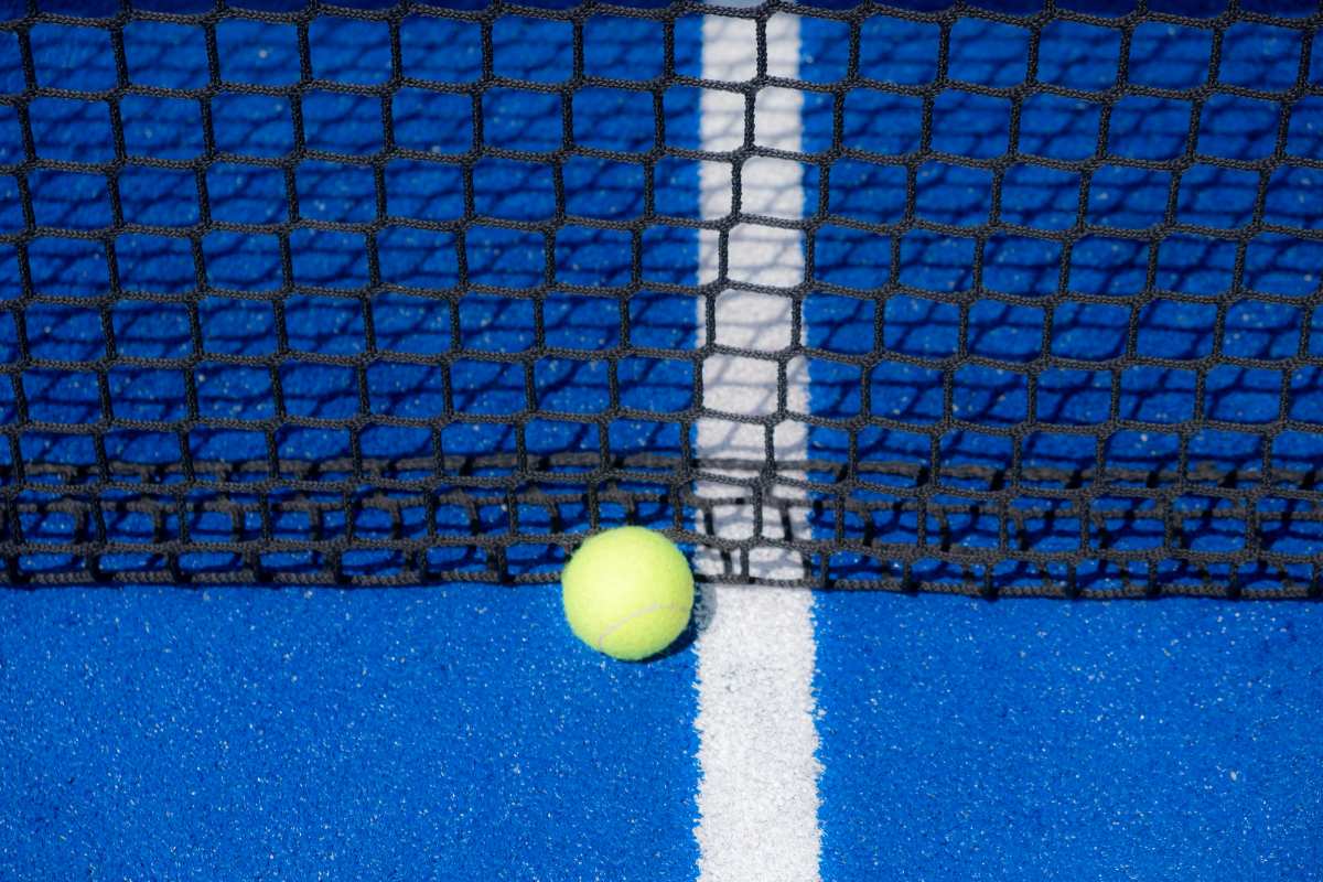 red padel 1 ¿Cada cuánto hay que cambiar la red de una pista de pádel? Señales y claves para elegir una nueva