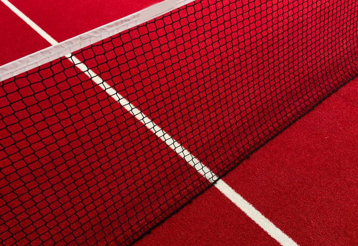 red padel ¿Cada cuánto hay que cambiar la red de una pista de pádel? Señales y claves para elegir una nueva